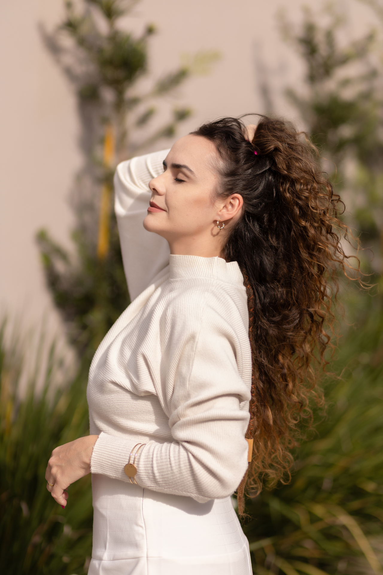 Amanda Mansur em momento de respiração ao ar livre